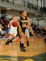 Lancers Hold Off Women's Basketball