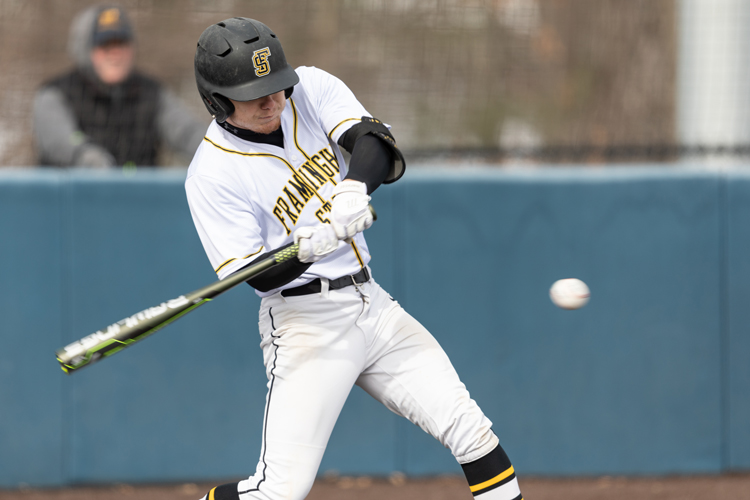 Golden Bears Surge Past Baseball in Season Opener