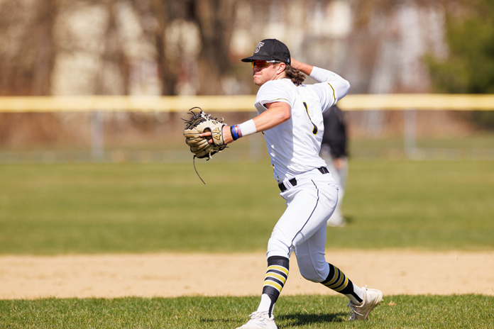 Baseball Splits with Fitchburg to Earn MASCAC Tournament Spot
