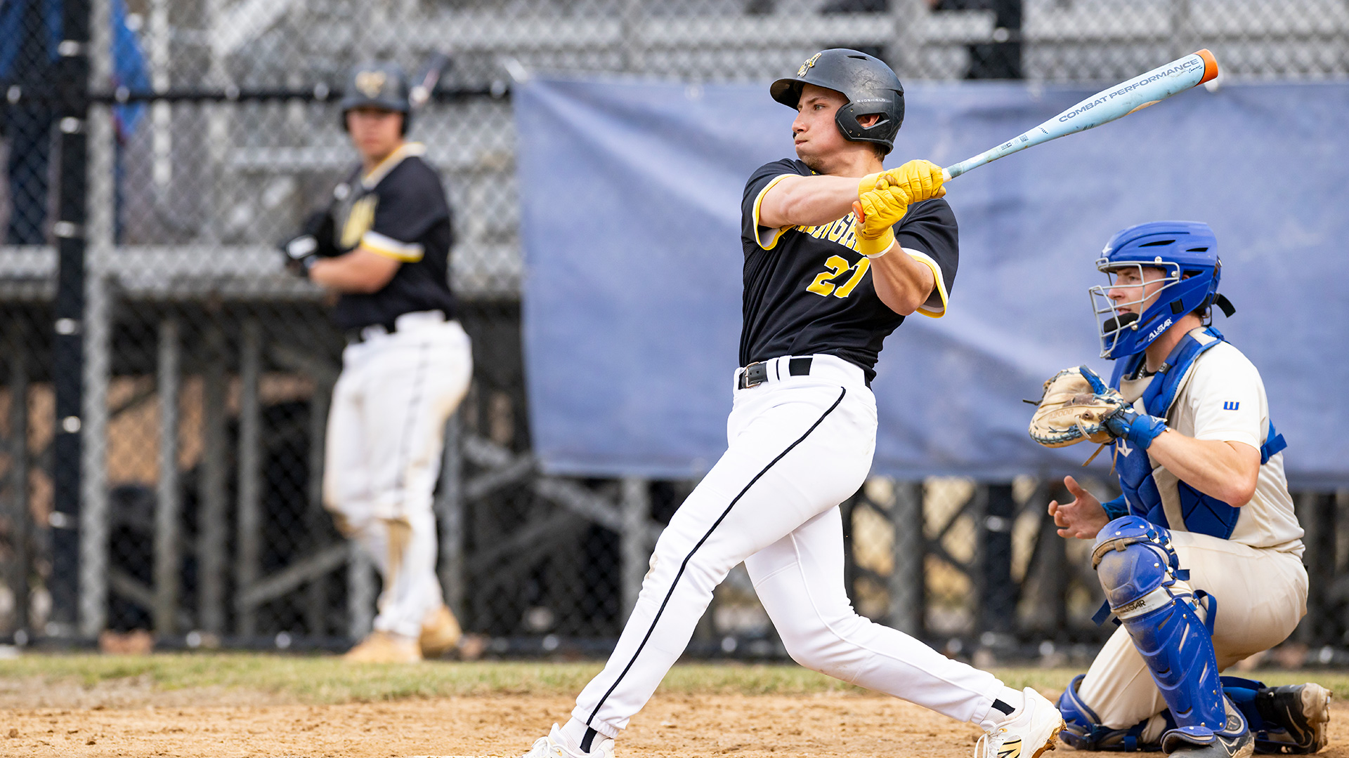 Baseball Falls 6-2 at Mass. Maritime