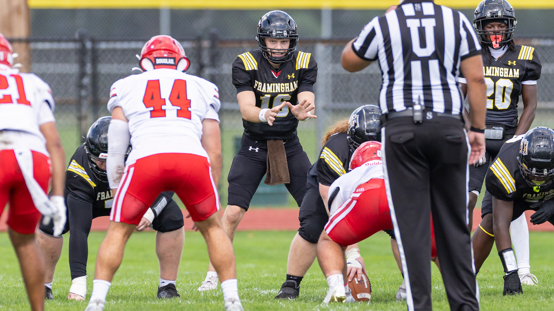 Football Falls 24-21 to LaGrange in Opening Round of NCAA Tournament