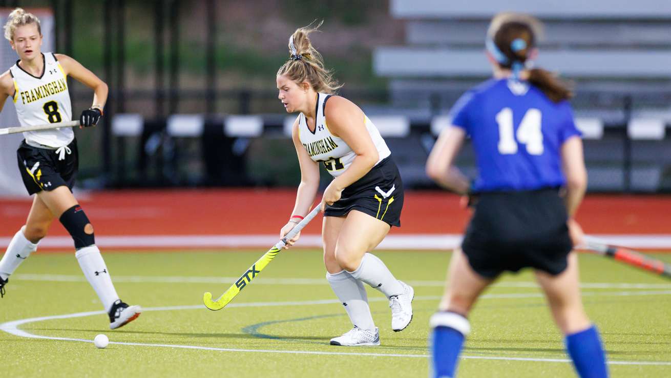 Field Hockey Bests Bridgewater in LEC Action