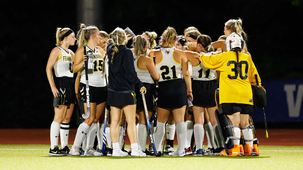 Field Hockey Drops LEC Clash with Southern Maine