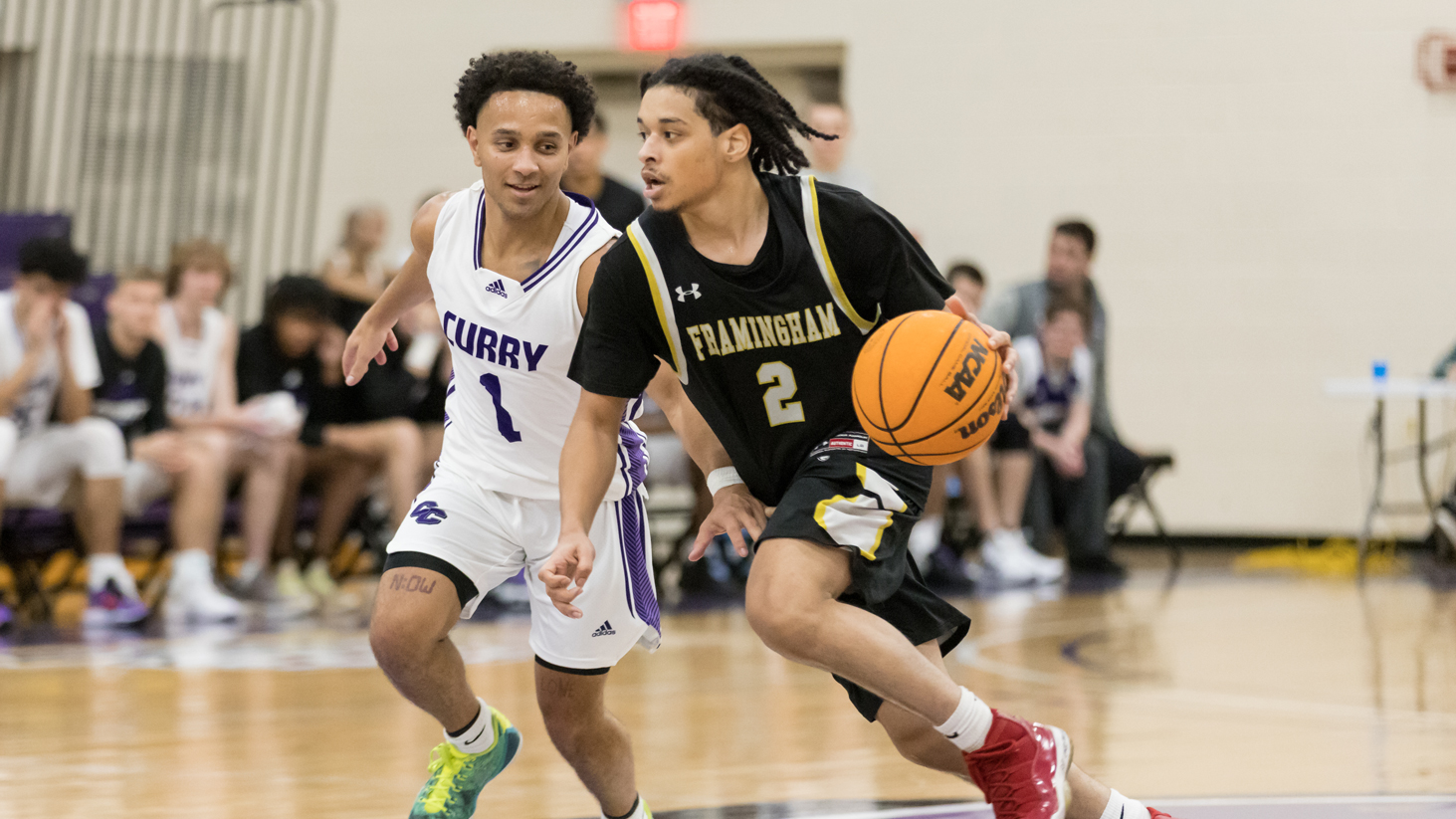 Men's Basketball Falls to Endicott in Consolation Game of Trinity Tournament