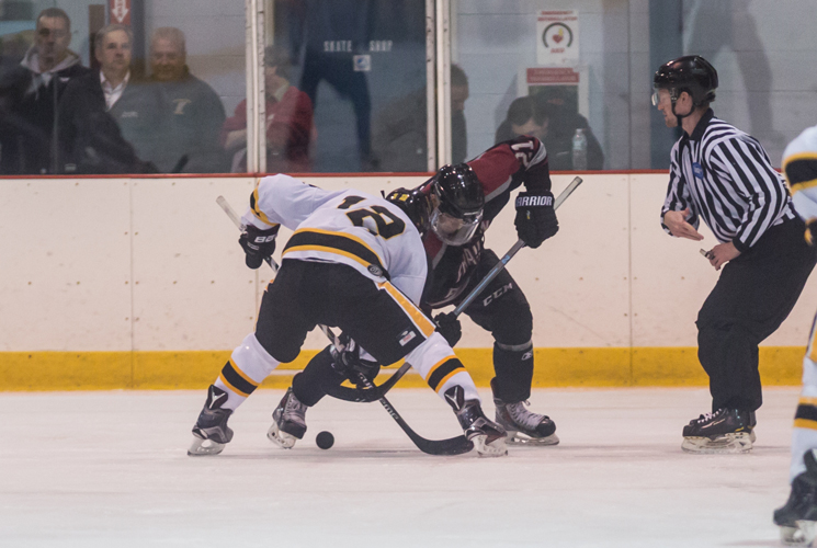 Hockey Falls to Nichols to Close Binghamton Devils Tournament