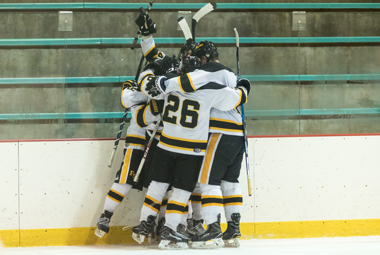 Falcons Soar Past Men&rsquo;s Ice Hockey
