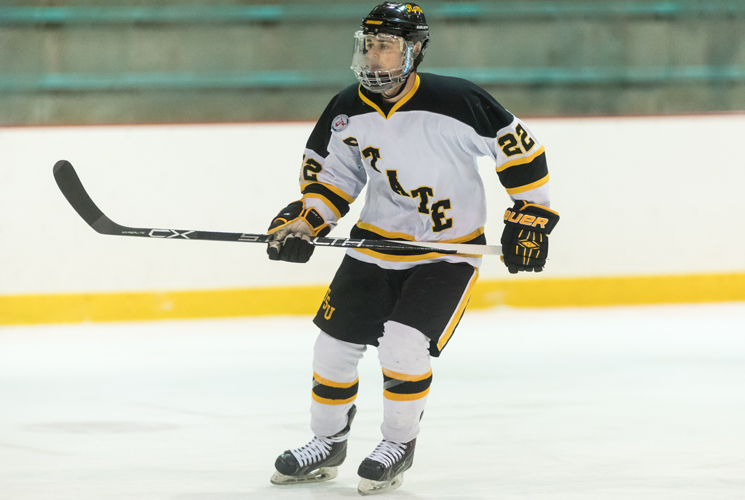 Westfield State Downs Ice Hockey 4-2