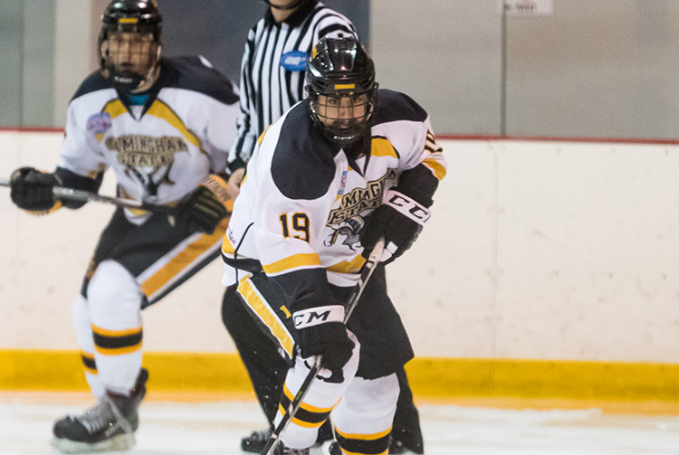 Ice Hockey and Salem State Skate to 4-4 Stalemate