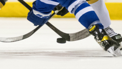 UMD Skates Past Ice Hockey