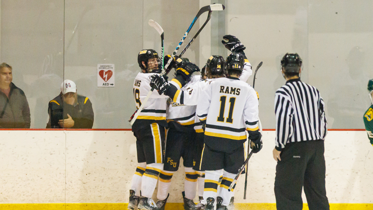 Lancers Outlast Ice Hockey; 5-3
