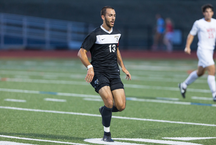Men&rsquo;s Soccer Loses Overtime Thriller at Bridgewater State