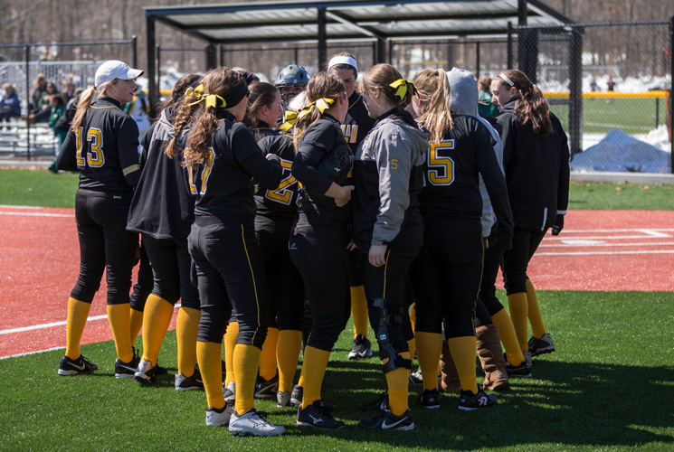 Bridgewater State Comes from Behind to Defeat Softball, 3-2