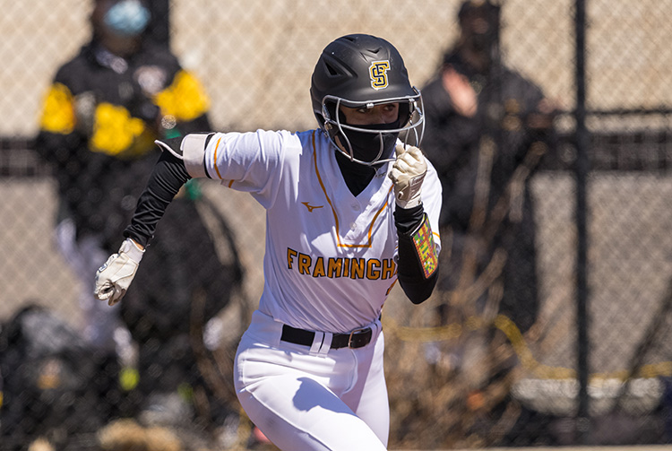 Softball Splits with Bridgewater State on Day One of MASCAC Championship Series