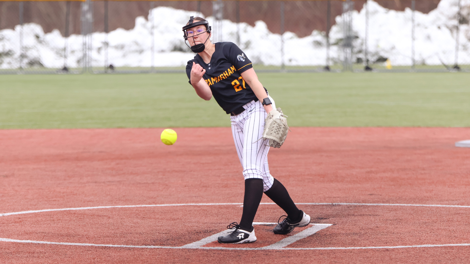 Softball Takes Game Two in Split with Worcester State