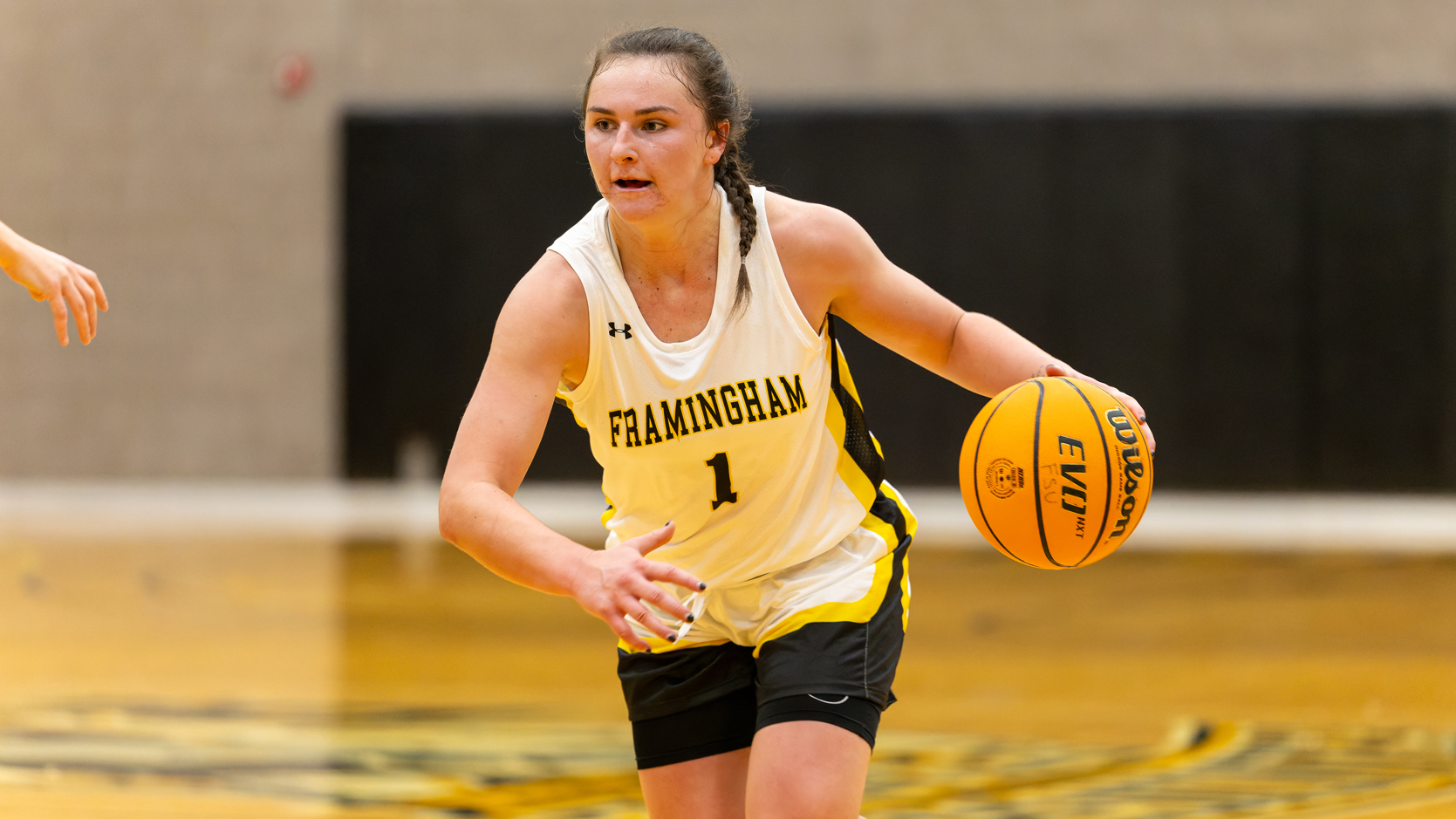 Women's Basketball Clinches MASCAC Regular Season Title with 88-58 Victory over Worcester State