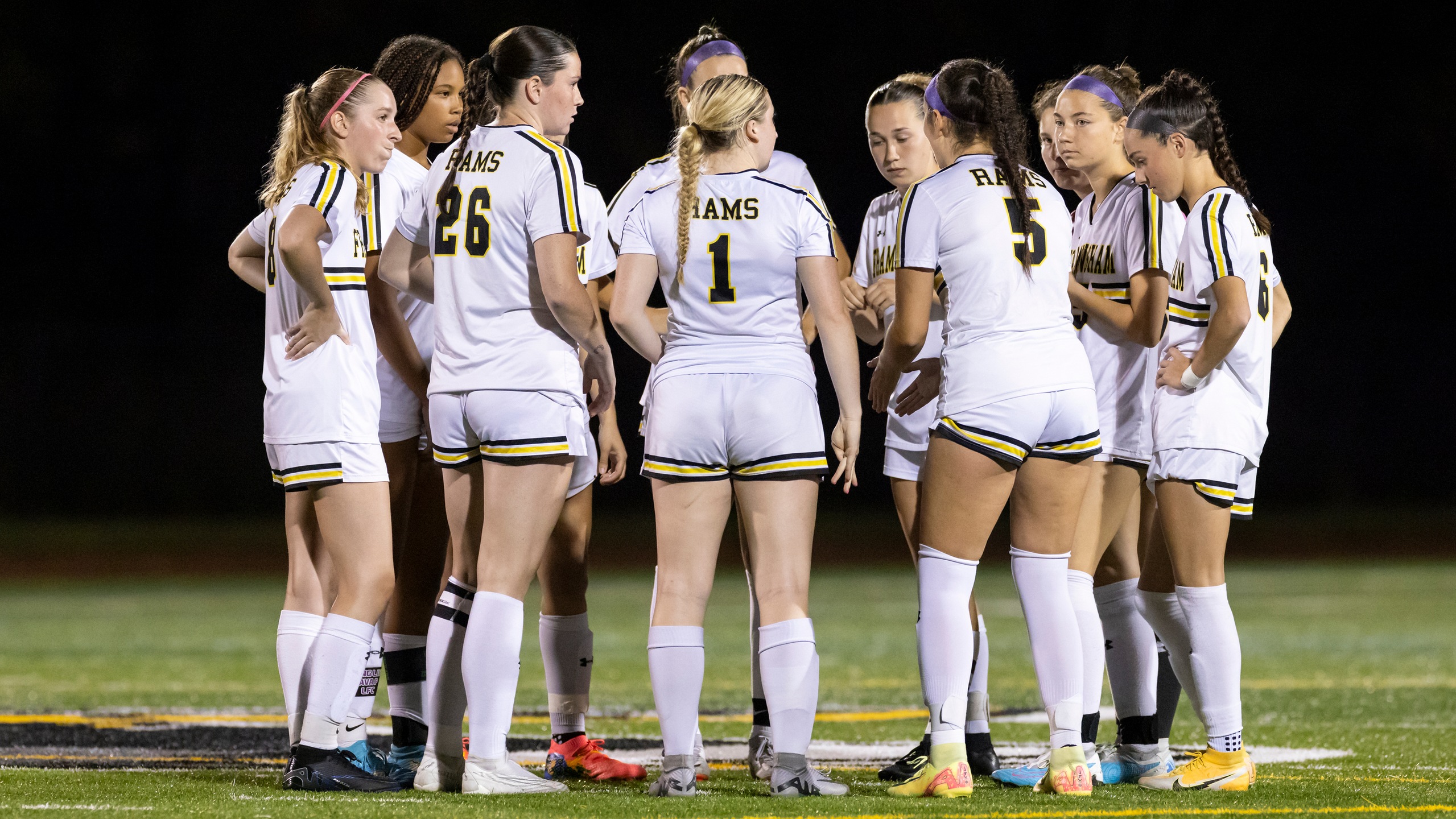 Lesley Cruises to 4-0 Win Over Women&rsquo;s Soccer