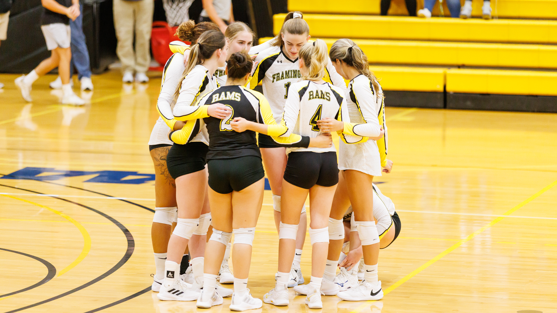 Top Seed Volleyball Drops Five Set Heartbreaker to Fourth Seed Worcester State in MASCAC Semifinals